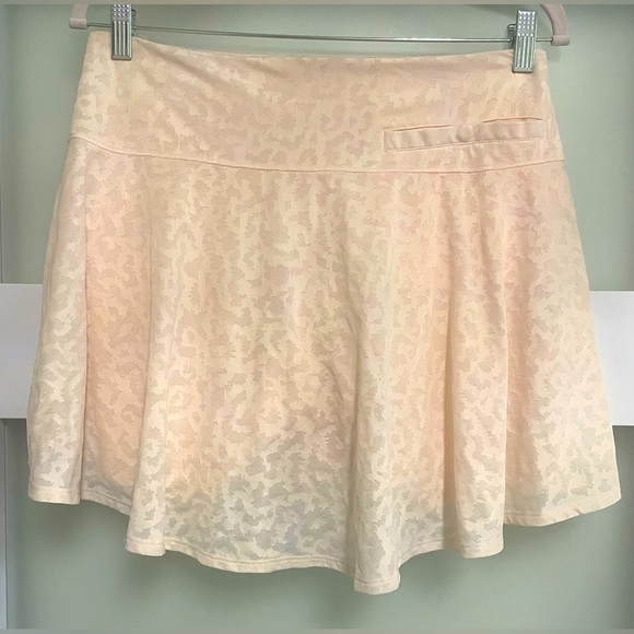 Nike breathe fairway golf skort skirt SZ Medium EUC - Picture 2 of 9